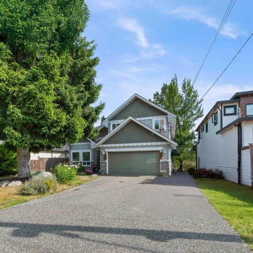 Photo 2 at 14262 71 Avenue, East Newton, Surrey Photo 2 at 14262 71 Avenue, East Newton, Surrey