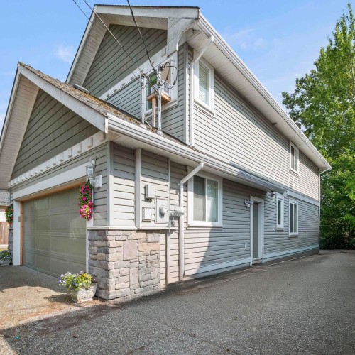 Photo 4 at 14262 71 Avenue, East Newton, Surrey Photo 4 at 14262 71 Avenue, East Newton, Surrey