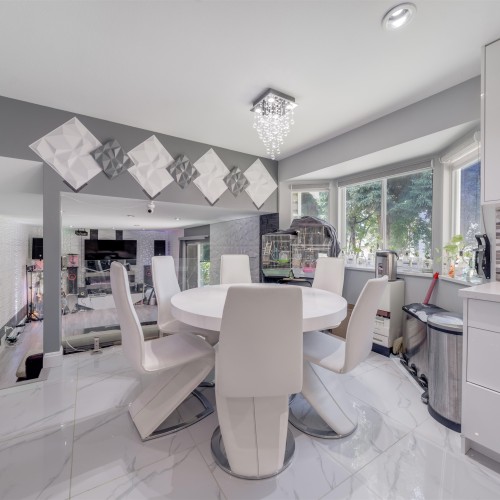 Photo 3 at 6841 142a Street, East Newton, Surrey Photo 3 at 6841 142a Street, East Newton, Surrey