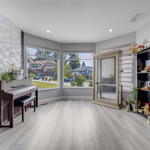 Photo 10 at 6841 142a Street, East Newton, Surrey Photo 10 at 6841 142a Street, East Newton, Surrey