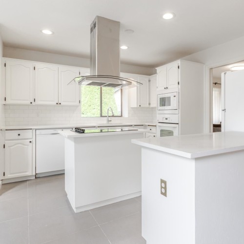 Photo 13 at 10467 Glenbrook Grove, Fraser Heights, North Surrey Photo 13 at 10467 Glenbrook Grove, Fraser Heights, North Surrey