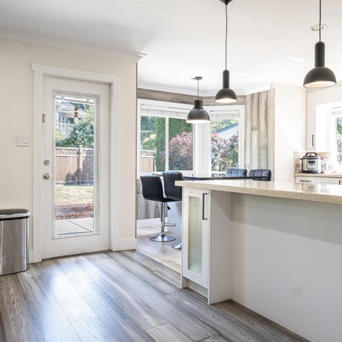 Photo 11 at 13698 58 Avenue, Panorama Ridge, Surrey Photo 11 at 13698 58 Avenue, Panorama Ridge, Surrey