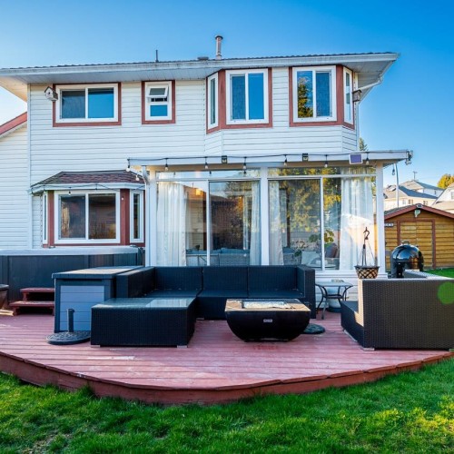 Photo 2 at 7926 161 Street, Fleetwood Tynehead, Surrey Photo 2 at 7926 161 Street, Fleetwood Tynehead, Surrey