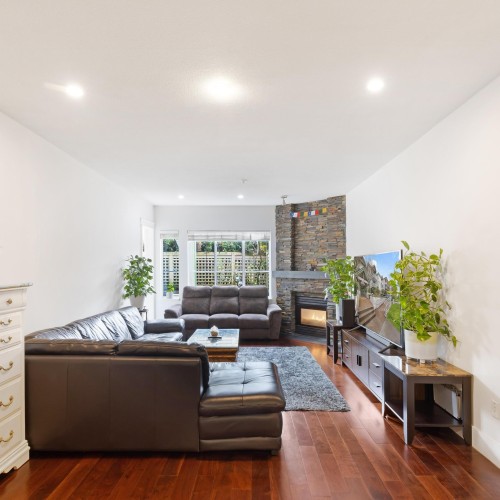 Photo 3 at 106 - 10665 139 Street, Whalley, North Surrey Photo 3 at 106 - 10665 139 Street, Whalley, North Surrey