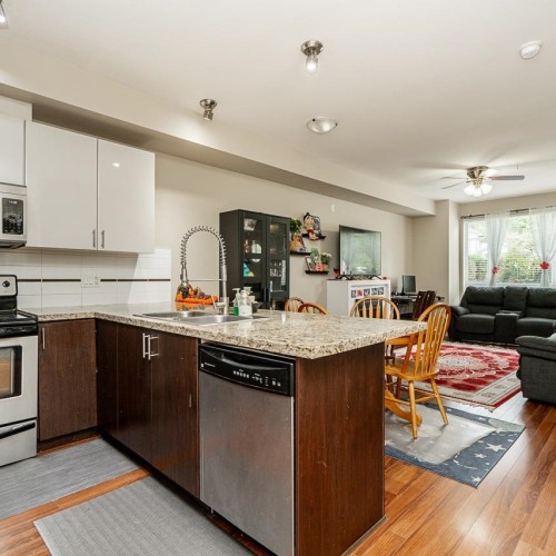 Photo 6 at 115 - 14960 102a Avenue, Guildford, North Surrey Photo 6 at 115 - 14960 102a Avenue, Guildford, North Surrey