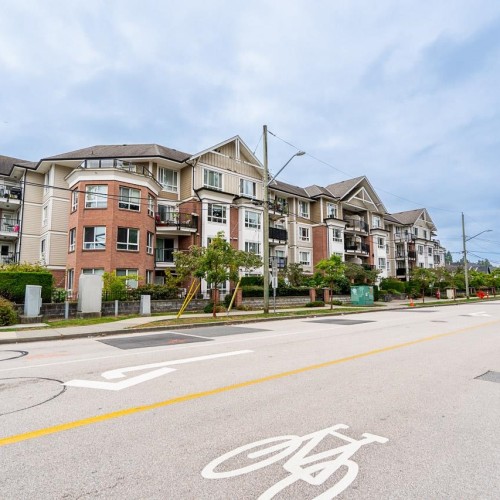 Photo 3 at 115 - 14960 102a Avenue, Guildford, North Surrey Photo 3 at 115 - 14960 102a Avenue, Guildford, North Surrey