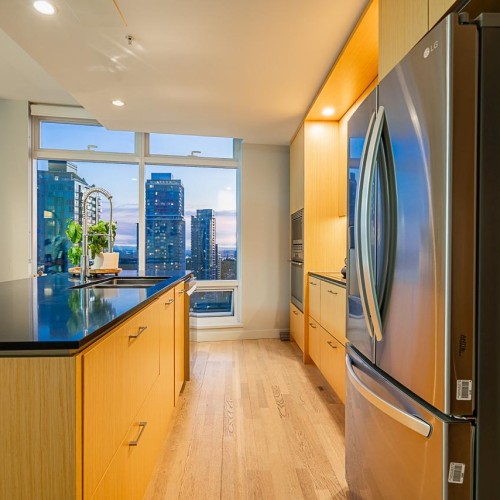 Photo 9 at 2706 - 13495 Central Avenue, Whalley, North Surrey Photo 9 at 2706 - 13495 Central Avenue, Whalley, North Surrey