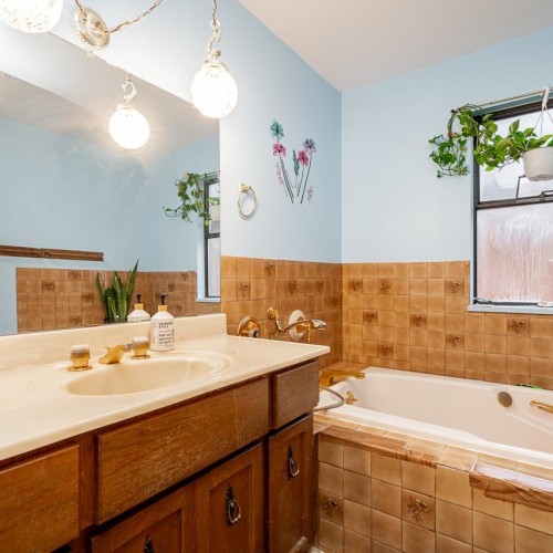 Photo 15 at 15672 99b Avenue, Guildford, North Surrey Photo 15 at 15672 99b Avenue, Guildford, North Surrey