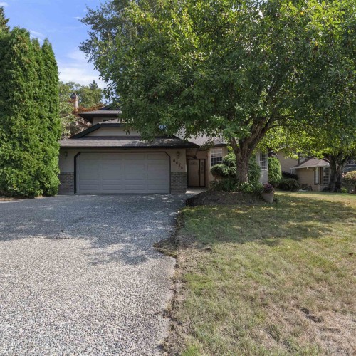 Photo 2 at 8674 143 Street, Bear Creek Green Timbers, Surrey Photo 2 at 8674 143 Street, Bear Creek Green Timbers, Surrey