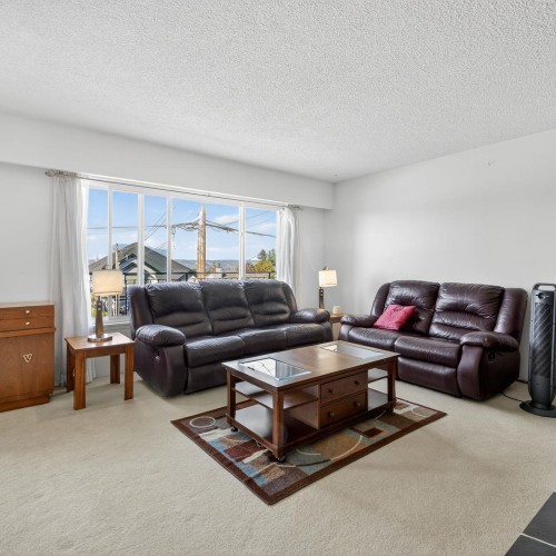 Photo 7 at 11640 98a Avenue, Royal Heights, North Surrey Photo 7 at 11640 98a Avenue, Royal Heights, North Surrey