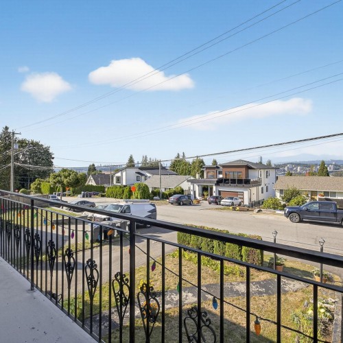 Photo 14 at 11640 98a Avenue, Royal Heights, North Surrey Photo 14 at 11640 98a Avenue, Royal Heights, North Surrey