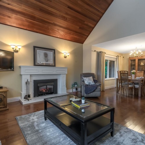 Photo 4 at 15336 Killarney Close, Sullivan Station, Surrey Photo 4 at 15336 Killarney Close, Sullivan Station, Surrey