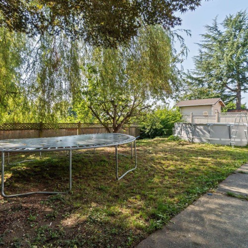 Photo 32 at 15032 Spenser Drive, Bear Creek Green Timbers, Surrey Photo 32 at 15032 Spenser Drive, Bear Creek Green Timbers, Surrey