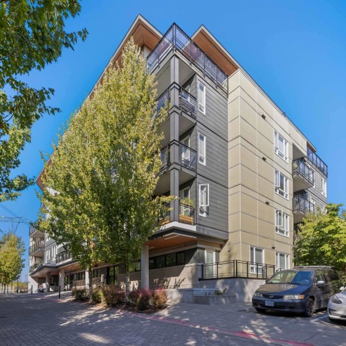 Photo 1 at 306 - 13919 Fraser Highway, Whalley, North Surrey Photo 1 at 306 - 13919 Fraser Highway, Whalley, North Surrey