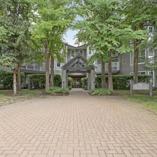 Photo 2 at 206 - 15150 108 Avenue, Guildford, North Surrey Photo 2 at 206 - 15150 108 Avenue, Guildford, North Surrey