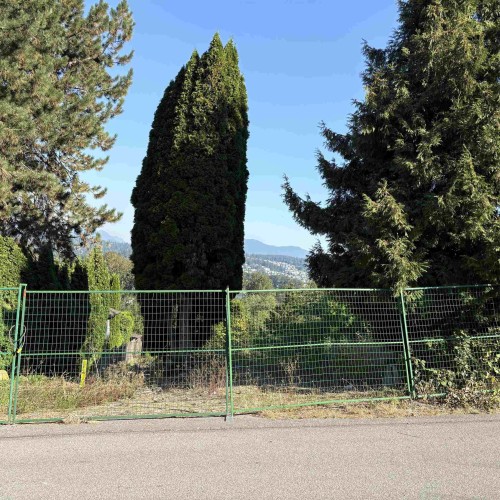 Photo 4 at 13993 116 Avenue, Royal Heights, North Surrey Photo 4 at 13993 116 Avenue, Royal Heights, North Surrey