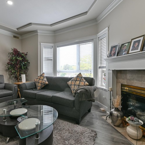 Photo 6 at 301 - 8142 120a Street, Queen Mary Park Surrey, Surrey Photo 6 at 301 - 8142 120a Street, Queen Mary Park Surrey, Surrey