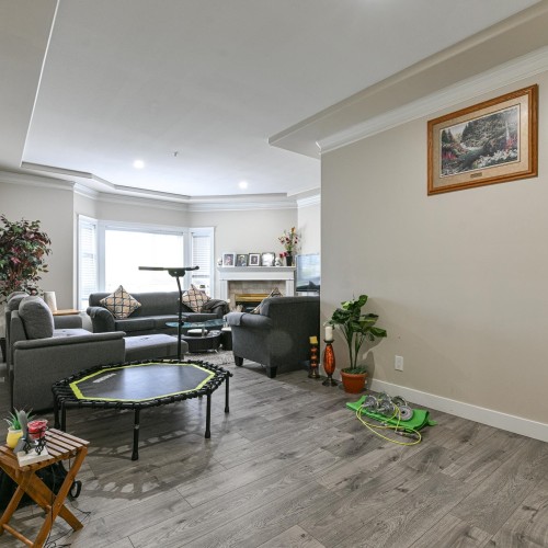 Photo 5 at 301 - 8142 120a Street, Queen Mary Park Surrey, Surrey Photo 5 at 301 - 8142 120a Street, Queen Mary Park Surrey, Surrey