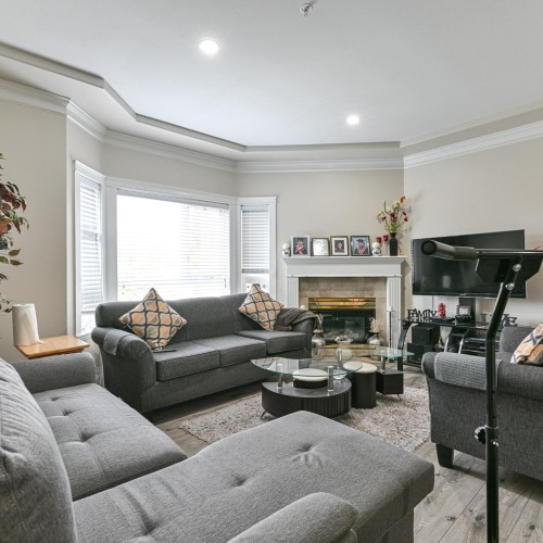 Photo 4 at 301 - 8142 120a Street, Queen Mary Park Surrey, Surrey Photo 4 at 301 - 8142 120a Street, Queen Mary Park Surrey, Surrey