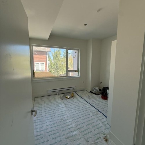 Photo 4 at 114 - 15739 Fraser Highway, Fleetwood Tynehead, Surrey Photo 4 at 114 - 15739 Fraser Highway, Fleetwood Tynehead, Surrey