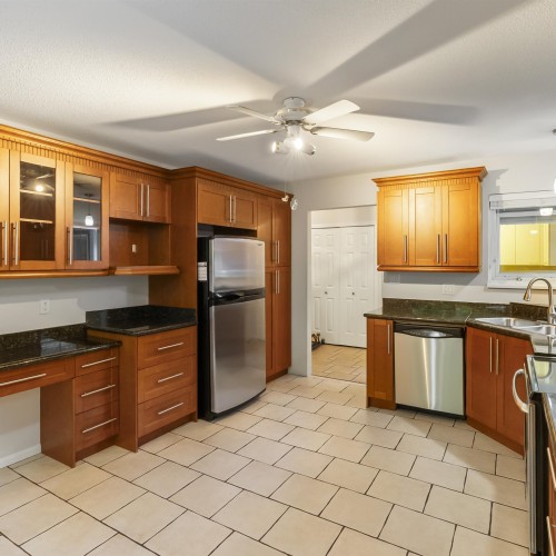 Photo 4 at 115 - 10172 141 Street, Whalley, North Surrey Photo 4 at 115 - 10172 141 Street, Whalley, North Surrey