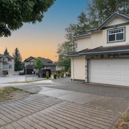 Photo 3 at 14490 67b Avenue, East Newton, Surrey Photo 3 at 14490 67b Avenue, East Newton, Surrey