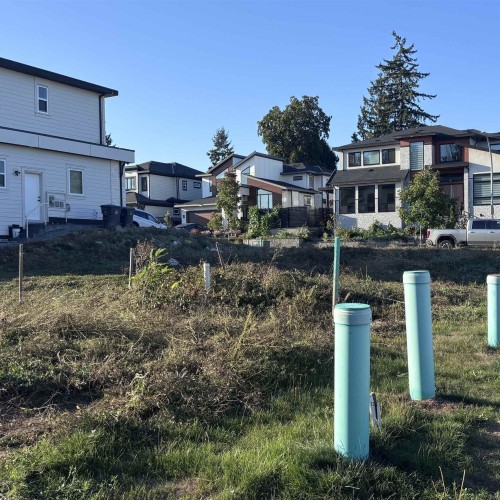 Photo 5 at 18998 62 Avenue, Cloverdale BC, Cloverdale Photo 5 at 18998 62 Avenue, Cloverdale BC, Cloverdale