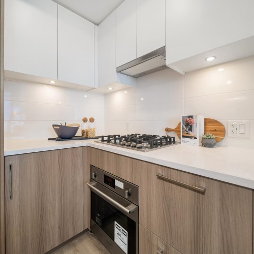 Photo 6 at 1808 - 9675 King George Boulevard, Whalley, North Surrey Photo 6 at 1808 - 9675 King George Boulevard, Whalley, North Surrey