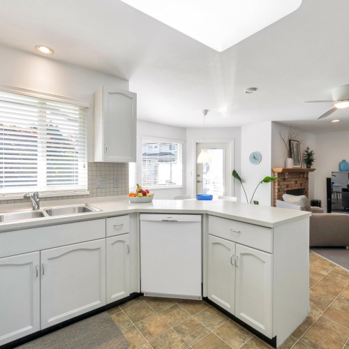 Photo 10 at 13256 60 Avenue, Panorama Ridge, Surrey Photo 10 at 13256 60 Avenue, Panorama Ridge, Surrey