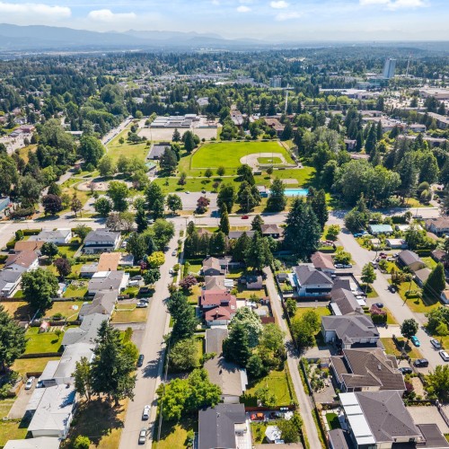 Photo 5 at 14730 107 Avenue, Guildford, North Surrey Photo 5 at 14730 107 Avenue, Guildford, North Surrey