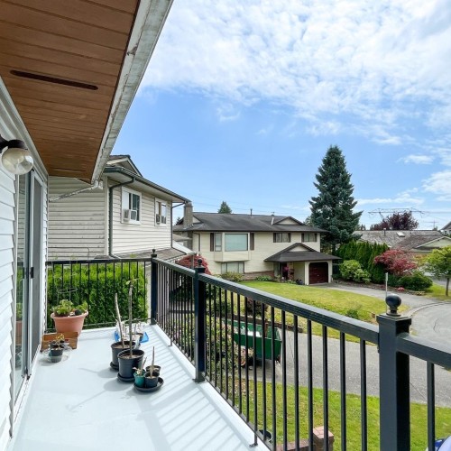 Photo 16 at 9392 139 Street, Bear Creek Green Timbers, Surrey Photo 16 at 9392 139 Street, Bear Creek Green Timbers, Surrey