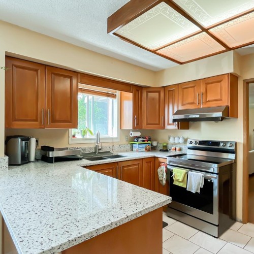 Photo 14 at 9392 139 Street, Bear Creek Green Timbers, Surrey Photo 14 at 9392 139 Street, Bear Creek Green Timbers, Surrey