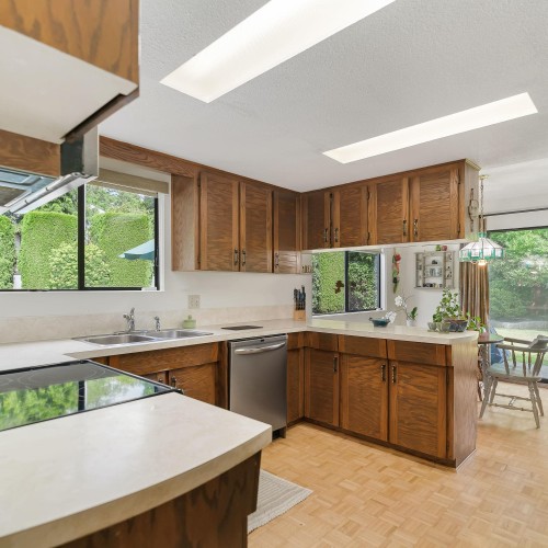 Photo 14 at 8913 Jedburgh Place, Queen Mary Park Surrey, Surrey Photo 14 at 8913 Jedburgh Place, Queen Mary Park Surrey, Surrey