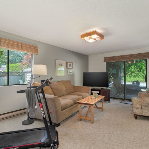 Photo 11 at 8913 Jedburgh Place, Queen Mary Park Surrey, Surrey Photo 11 at 8913 Jedburgh Place, Queen Mary Park Surrey, Surrey