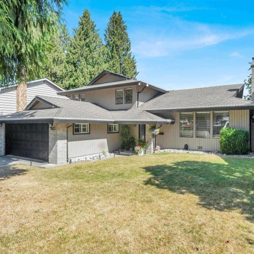 Photo 2 at 11473 Royal Crescent, Royal Heights, North Surrey Photo 2 at 11473 Royal Crescent, Royal Heights, North Surrey