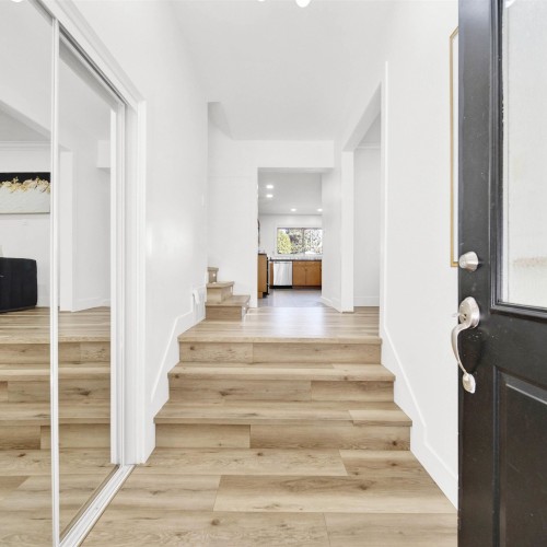 Photo 4 at 11473 Royal Crescent, Royal Heights, North Surrey Photo 4 at 11473 Royal Crescent, Royal Heights, North Surrey