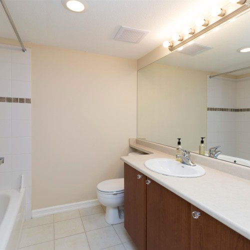 Photo 10 at 311 - 10088 148 Street, Guildford, North Surrey Photo 10 at 311 - 10088 148 Street, Guildford, North Surrey