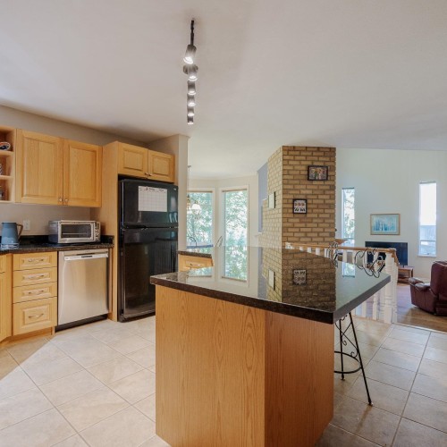 Photo 11 at 9621 161a Street, Fleetwood Tynehead, Surrey Photo 11 at 9621 161a Street, Fleetwood Tynehead, Surrey