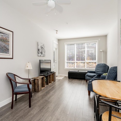 Photo 7 at 203 - 10477 154 Street, Guildford, North Surrey Photo 7 at 203 - 10477 154 Street, Guildford, North Surrey