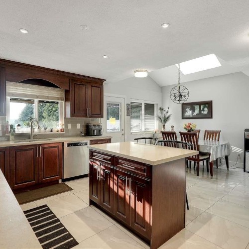 Photo 3 at 8825 185 Street, Port Kells, North Surrey Photo 3 at 8825 185 Street, Port Kells, North Surrey