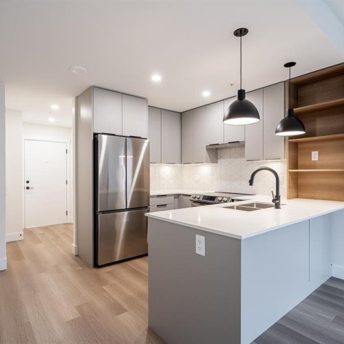 Photo 4 at 405 - 10778 138 Street, Whalley, North Surrey Photo 4 at 405 - 10778 138 Street, Whalley, North Surrey