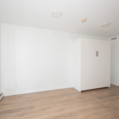 Photo 12 at 2509 - 13685 102 Avenue, Whalley, North Surrey Photo 12 at 2509 - 13685 102 Avenue, Whalley, North Surrey