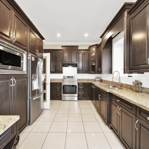 Photo 11 at 7120 148b Street, East Newton, Surrey Photo 11 at 7120 148b Street, East Newton, Surrey