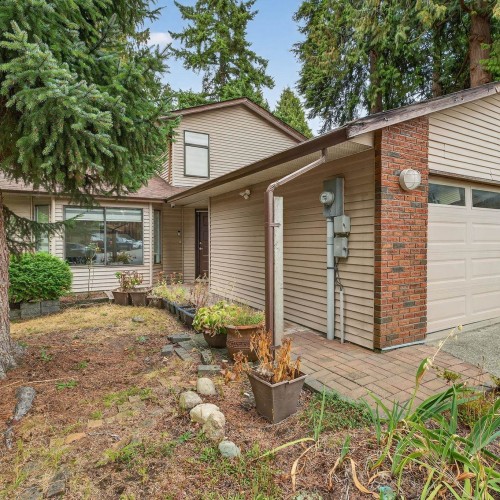 Photo 3 at 6774 129 Street, West Newton, Surrey Photo 3 at 6774 129 Street, West Newton, Surrey