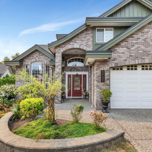 Photo 2 at 5737 169a Street, Cloverdale BC, Cloverdale Photo 2 at 5737 169a Street, Cloverdale BC, Cloverdale