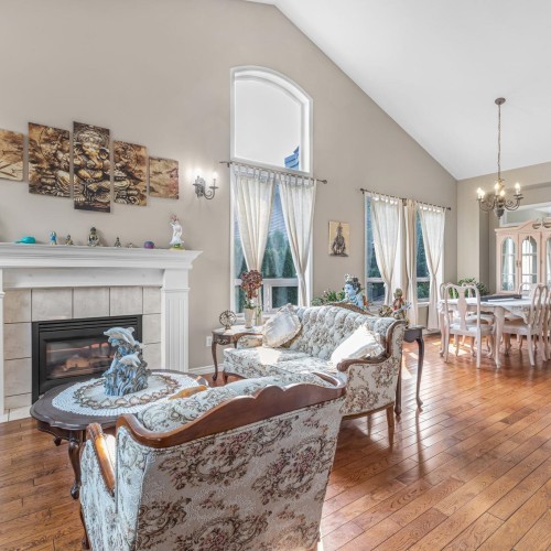 Photo 6 at 5737 169a Street, Cloverdale BC, Cloverdale Photo 6 at 5737 169a Street, Cloverdale BC, Cloverdale