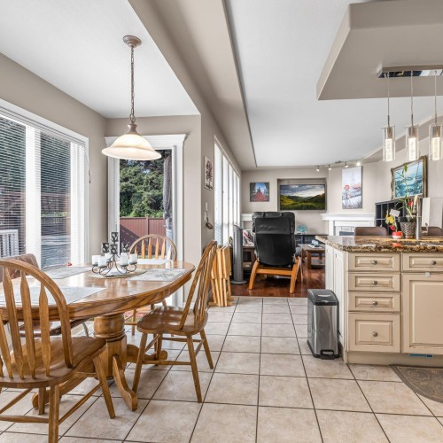 Photo 11 at 5737 169a Street, Cloverdale BC, Cloverdale Photo 11 at 5737 169a Street, Cloverdale BC, Cloverdale