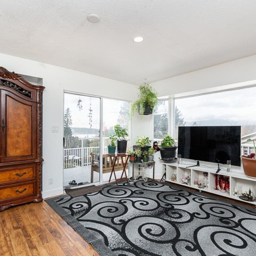 Photo 7 at 11455 139a Street, Bolivar Heights, North Surrey Photo 7 at 11455 139a Street, Bolivar Heights, North Surrey