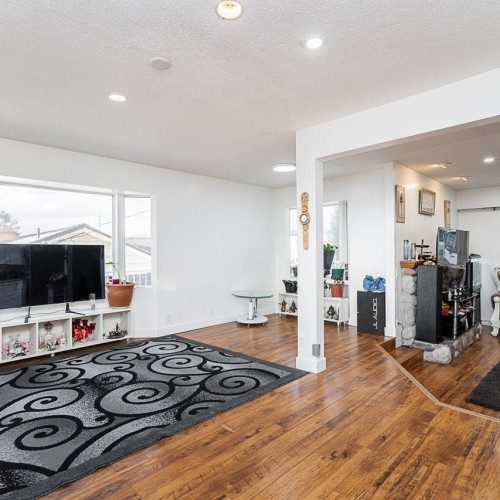 Photo 8 at 11455 139a Street, Bolivar Heights, North Surrey Photo 8 at 11455 139a Street, Bolivar Heights, North Surrey