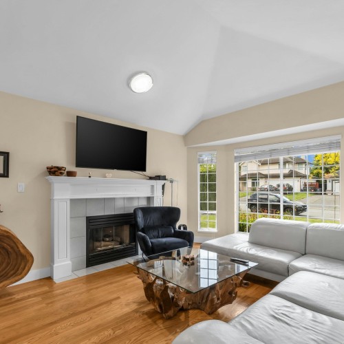 Photo 3 at 15295 111a Avenue, Fraser Heights, North Surrey Photo 3 at 15295 111a Avenue, Fraser Heights, North Surrey